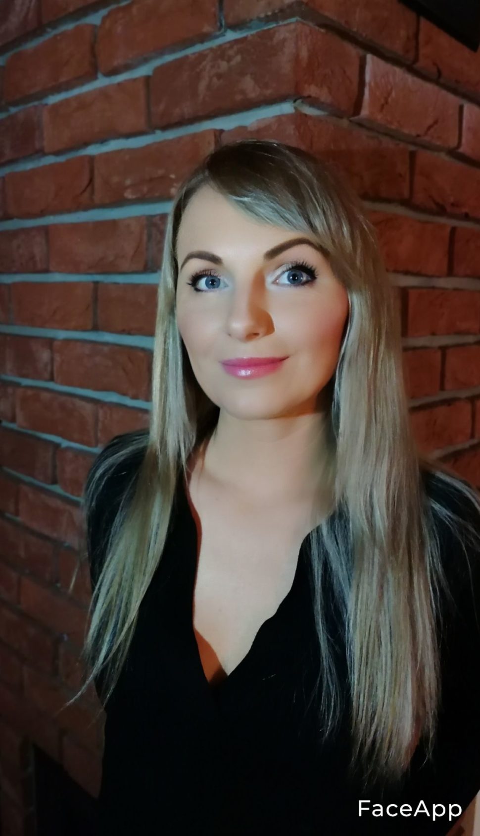 Eva Trsova Foxsys